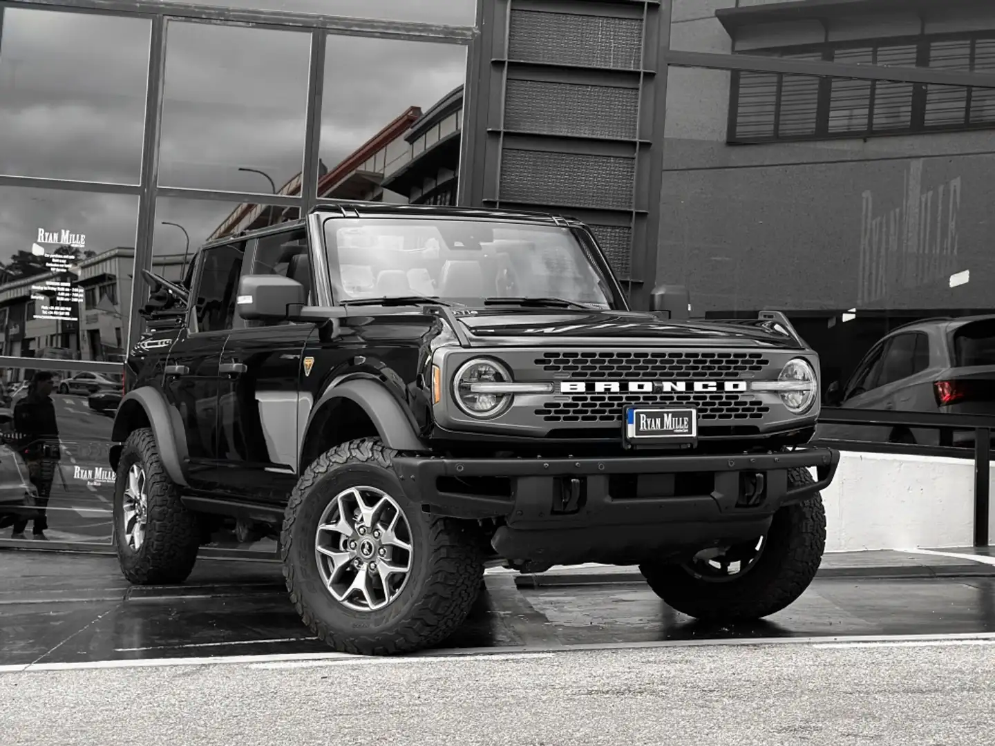 Ford Bronco Wildtrack 2.7L EcoBoost 4x4 2P Aut. Negro - 1