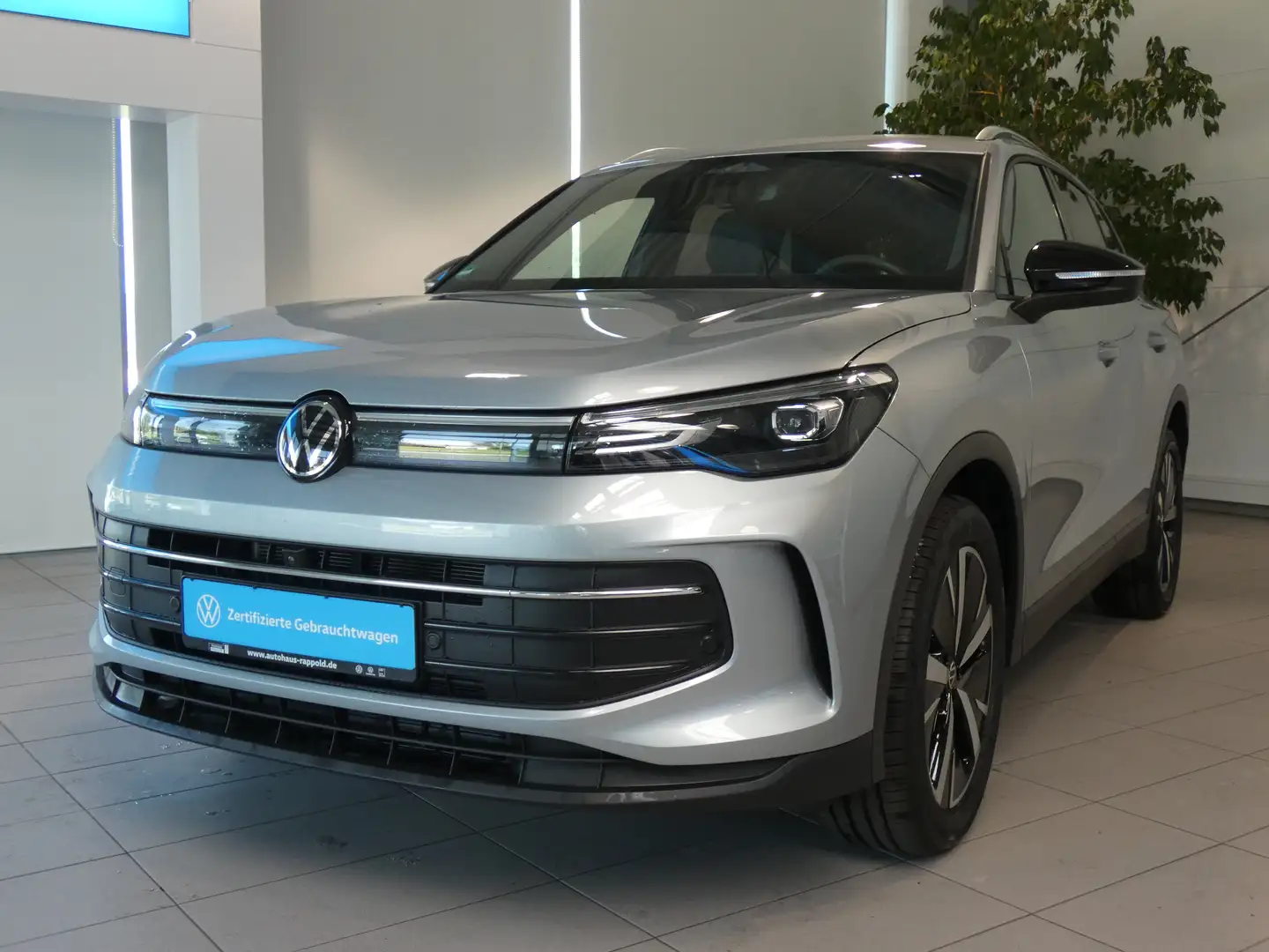 Volkswagen Tiguan 2.0 TDI Goal DSG AHK 19 ZOLL HECKKLAPPE EL. Plateado - 1