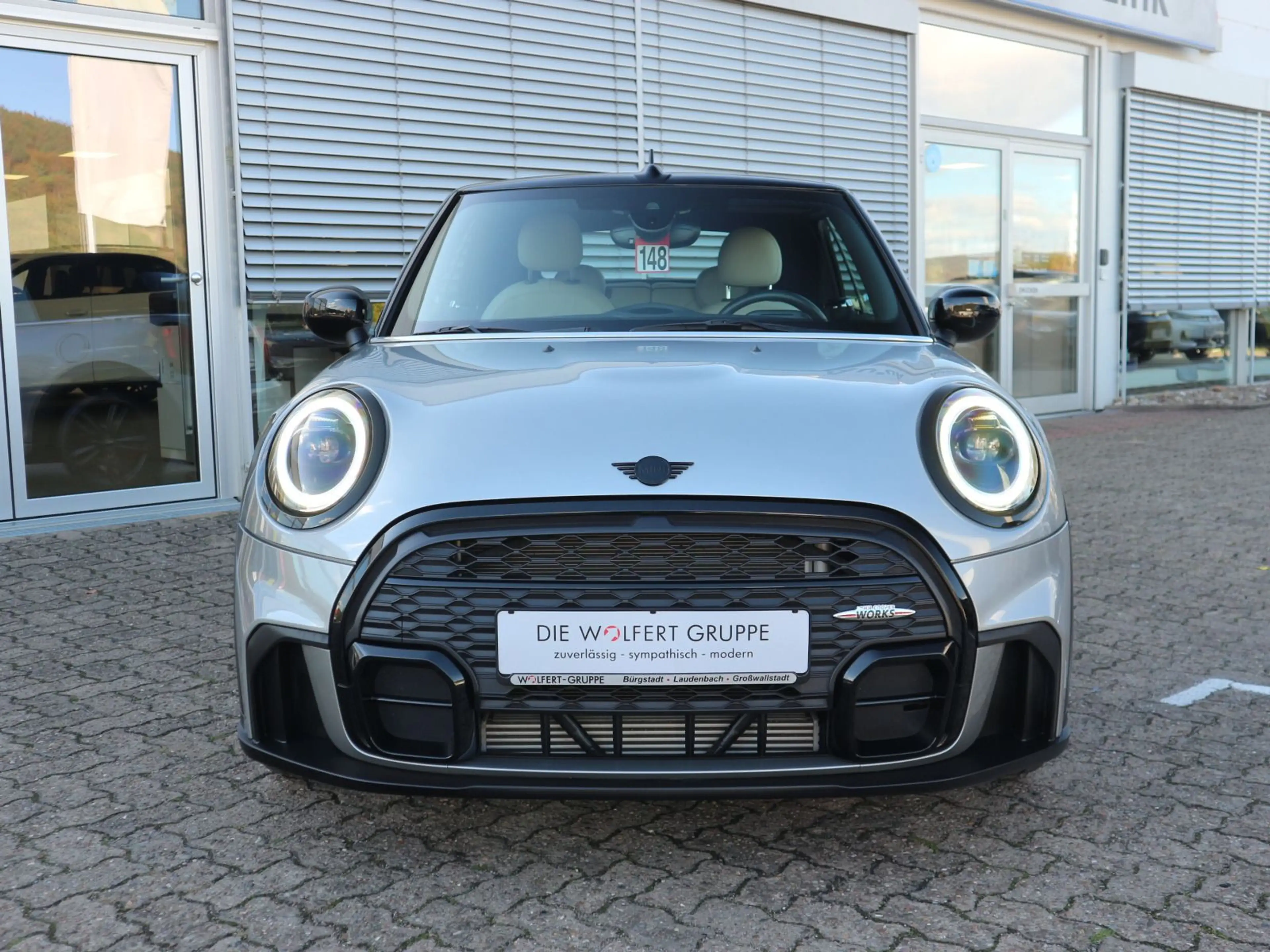 MINI Cooper Cabrio JCW Trim RFK NAVI CARPLAY — photo 3