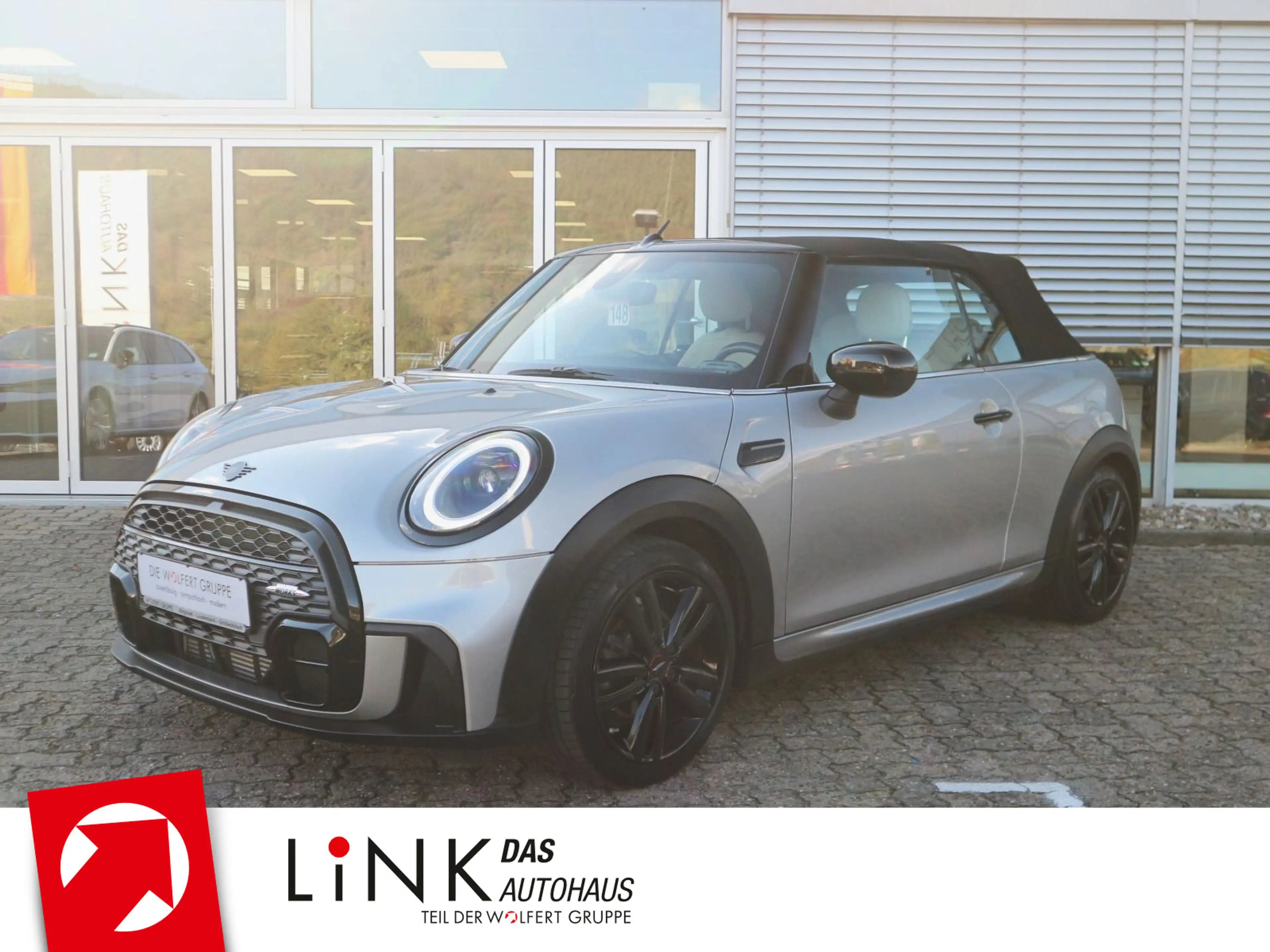 MINI Cooper Cabrio JCW Trim RFK NAVI CARPLAY
