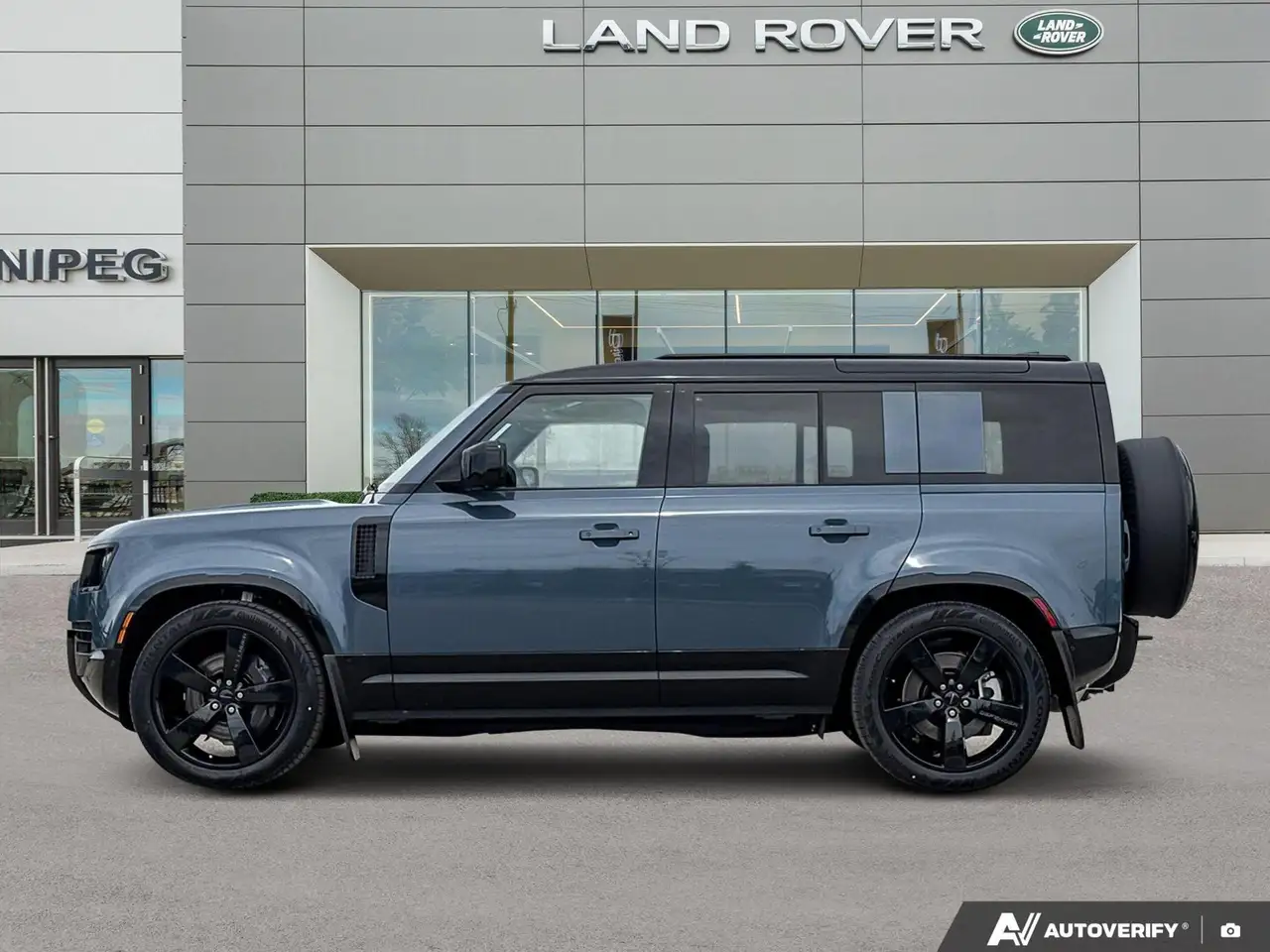 Land Rover Defender снимка Land Rover Defender