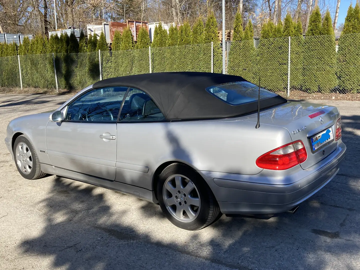 Mercedes-Benz CLK 230 Kompressor ,Cabrio  Avantgarde mit Originalbrief Silber - 2