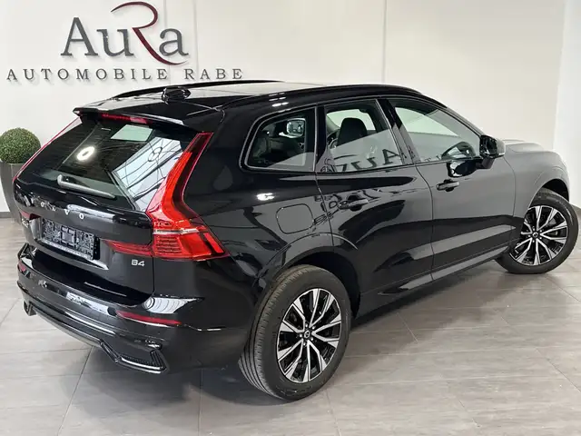 Volvo XC60 view 5