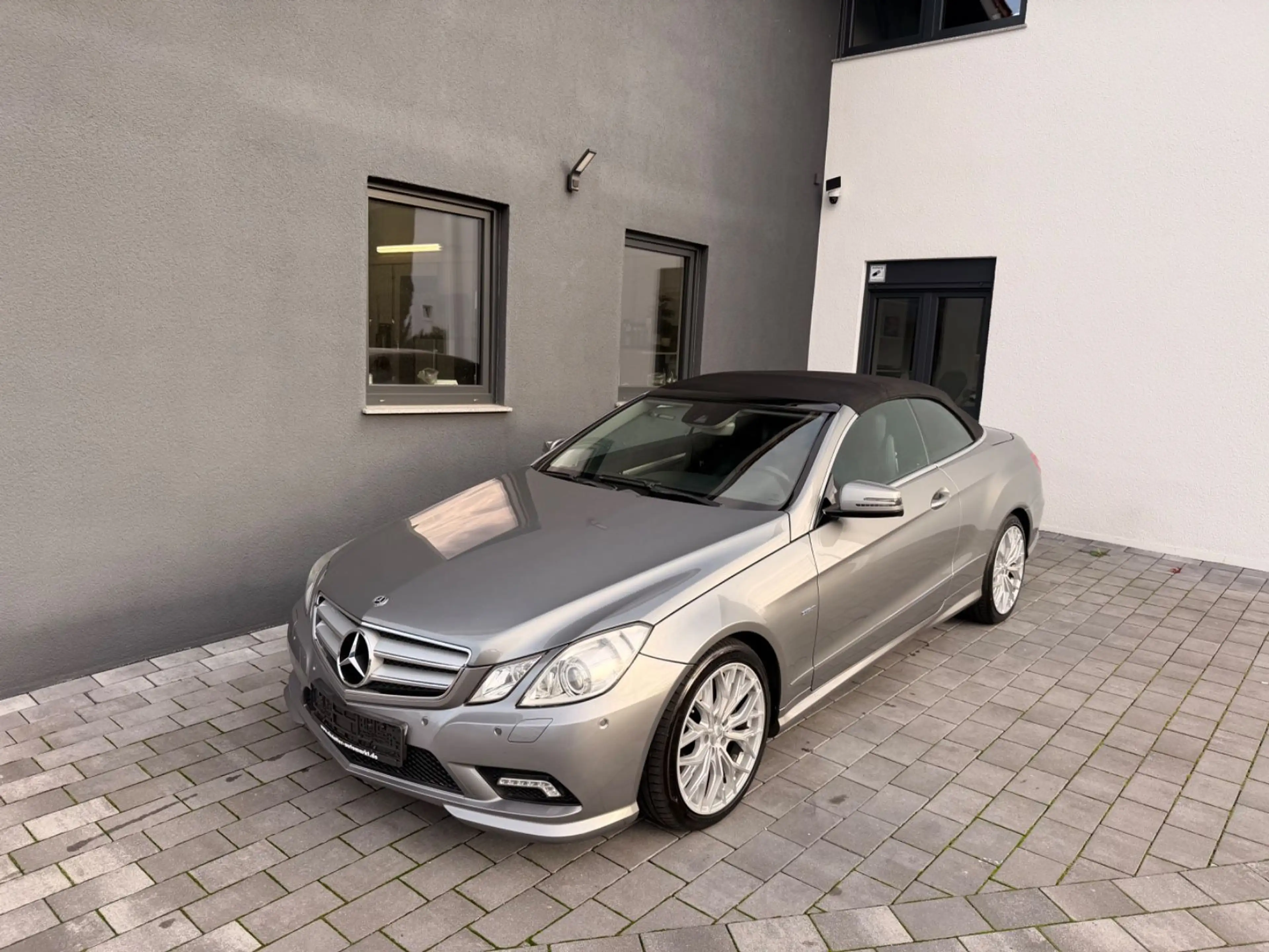 Mercedes-Benz E 220 CDI  Cabrio Automatik/AMG-Paket — photo 6