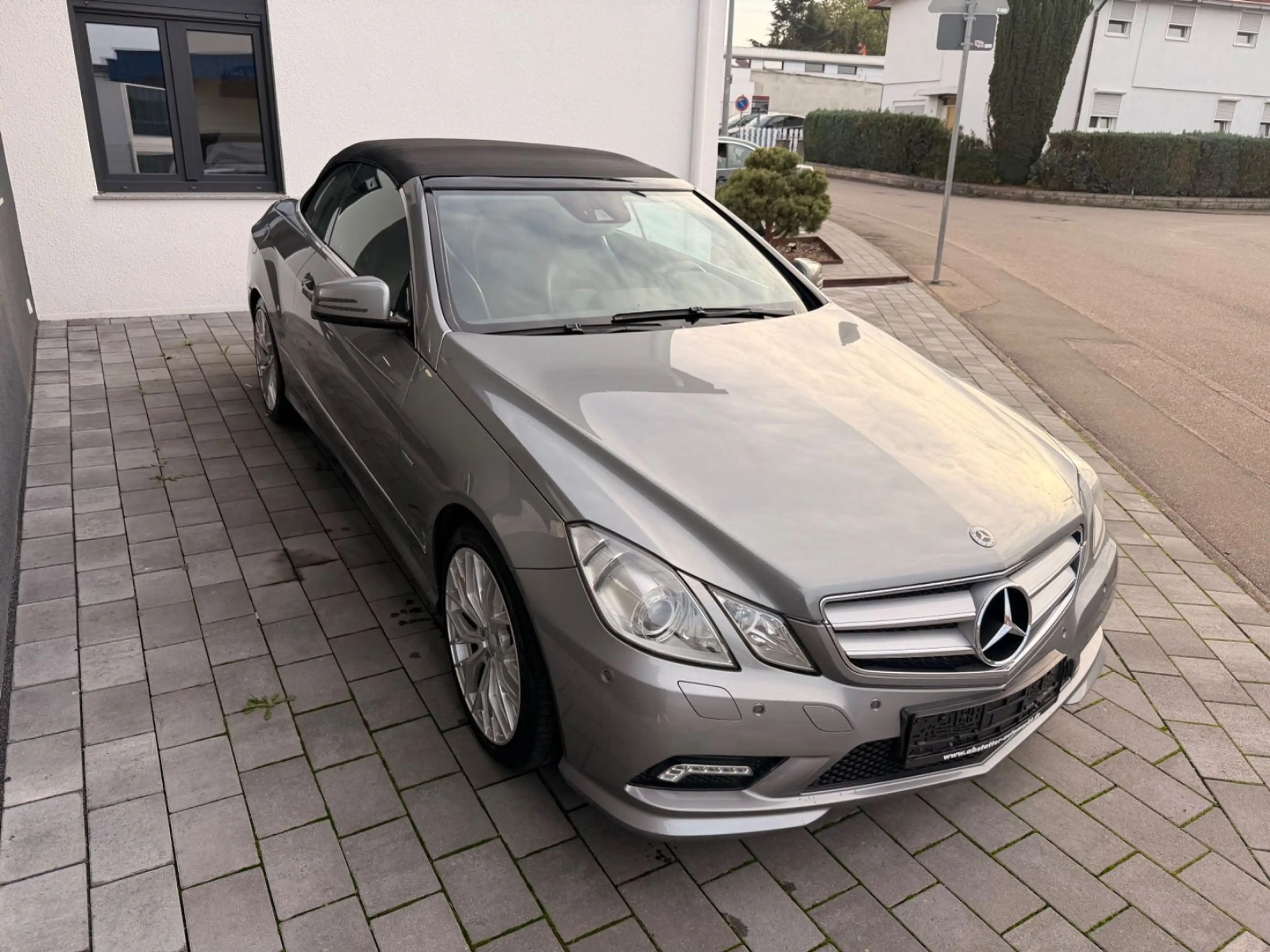 Mercedes-Benz E 220 CDI  Cabrio Automatik/AMG-Paket — photo 8
