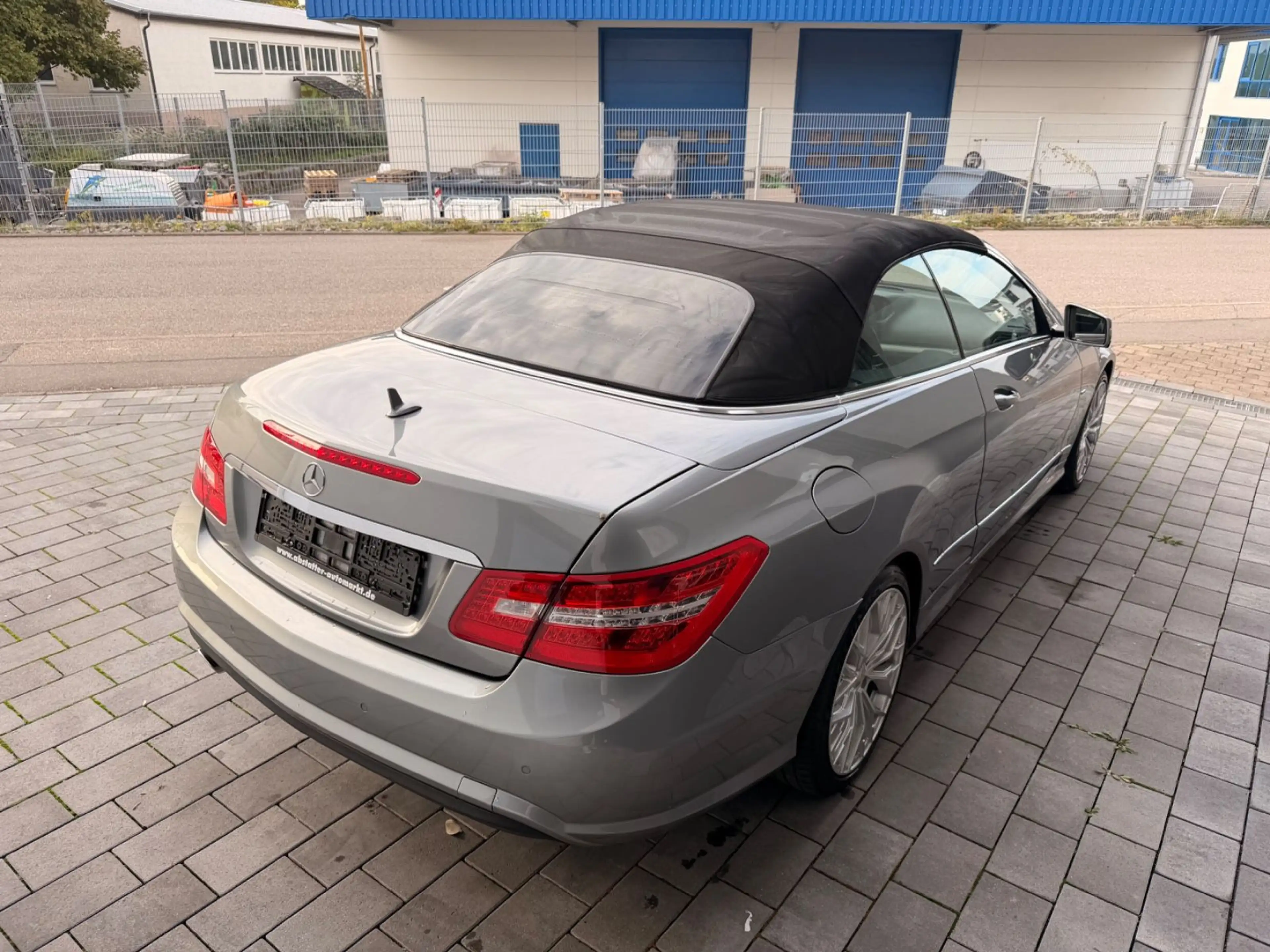 Mercedes-Benz E 220 CDI  Cabrio Automatik/AMG-Paket — photo 9