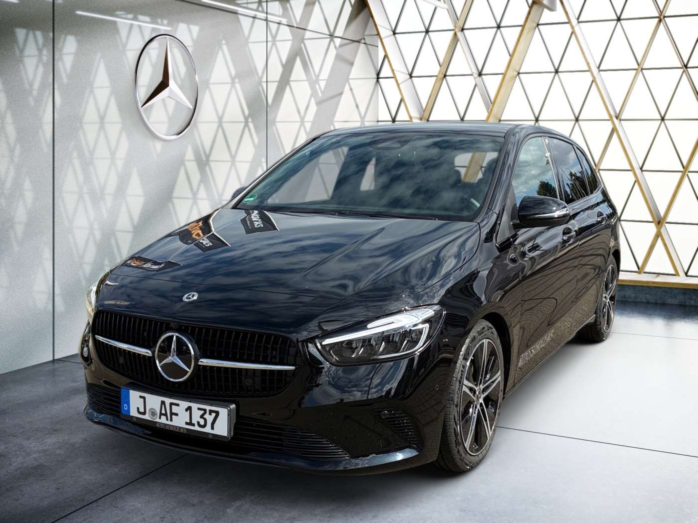 2026 Mercedes Benz B 200