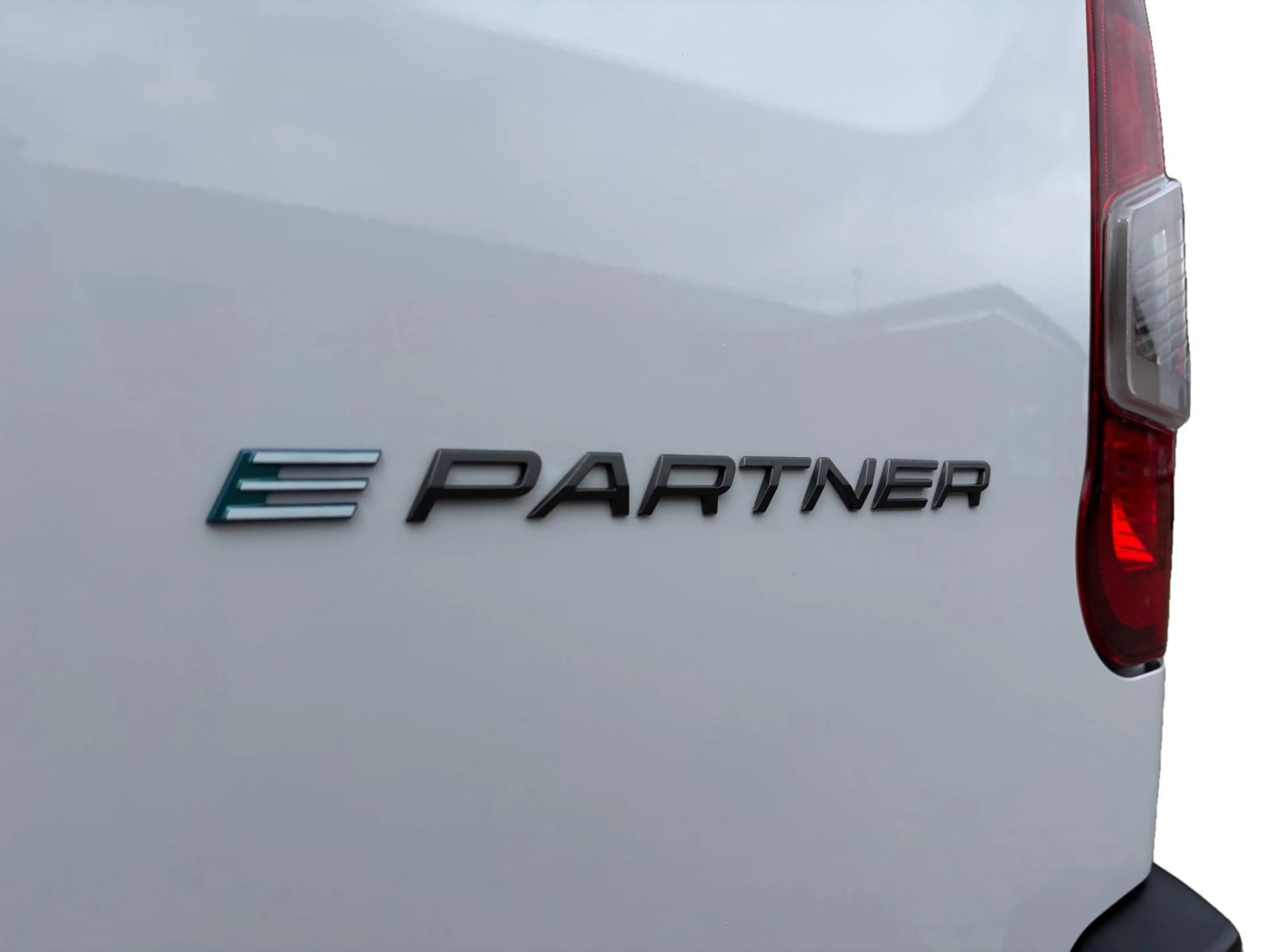 Peugeot Partner e-Partner L2 50 kWh 136pk | ACTIE | 8 jaar garanti — photo 9