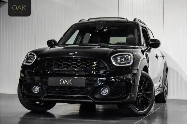 MINI John Cooper Works Countryman SE Hybrid ALL4 | JCW-Trim | Navi | Panorama | Loun