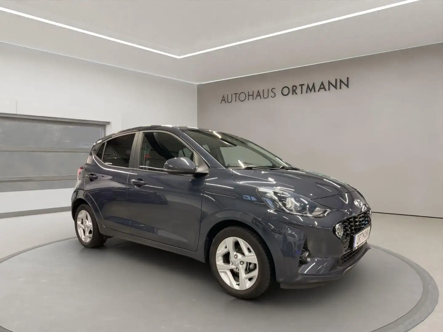 Hyundai i10 1.0 Benzin "Edition 30" 2WD 5-Gang Grau - 1