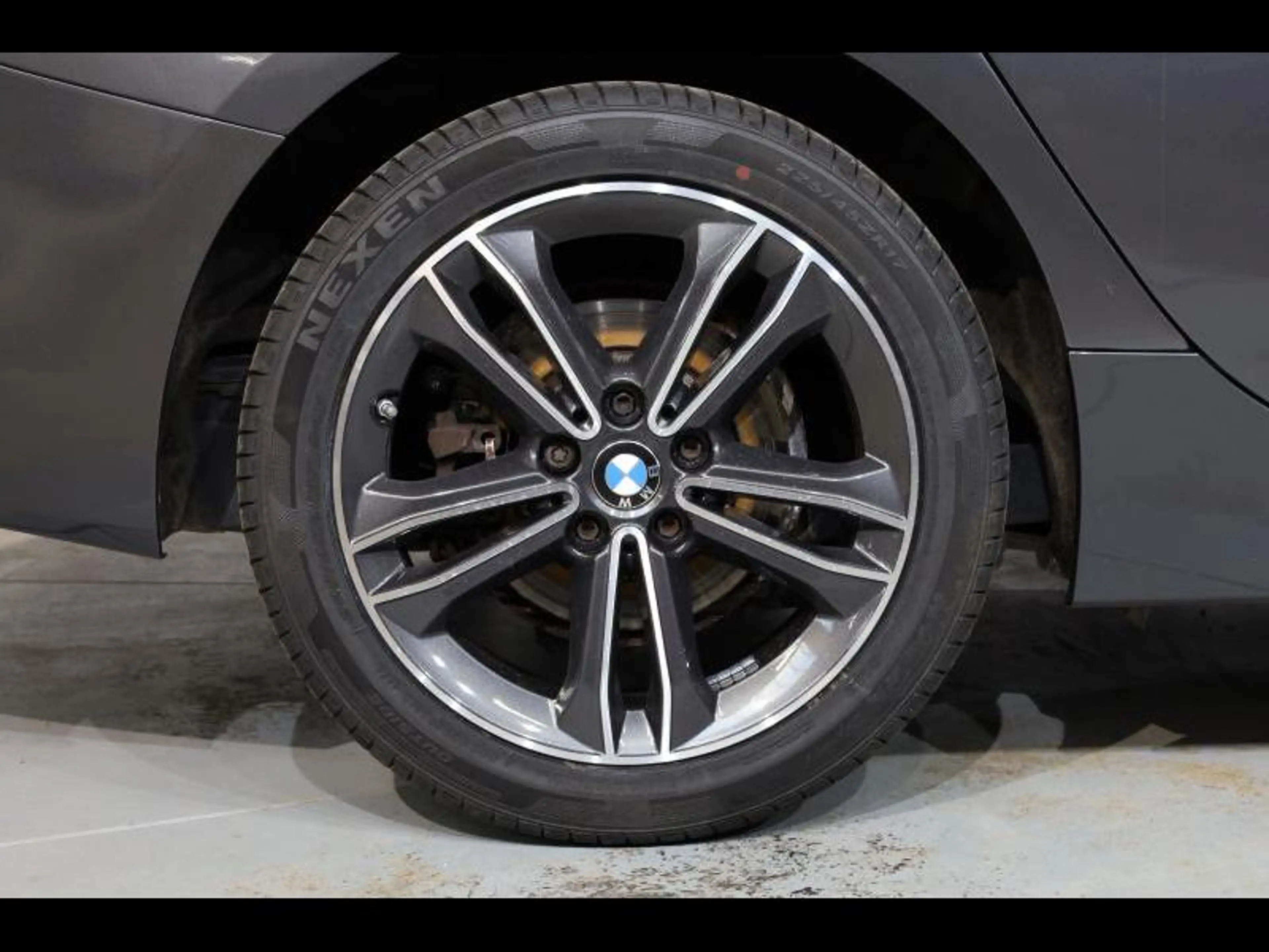 BMW 216 d Gran Coupé Sport Line — photo 8