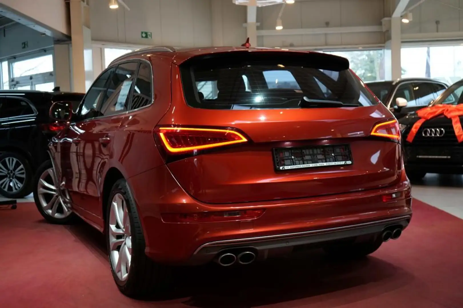 Audi SQ5 3.0 TDI quattro*Navi*Led*Pano* Orange - 2