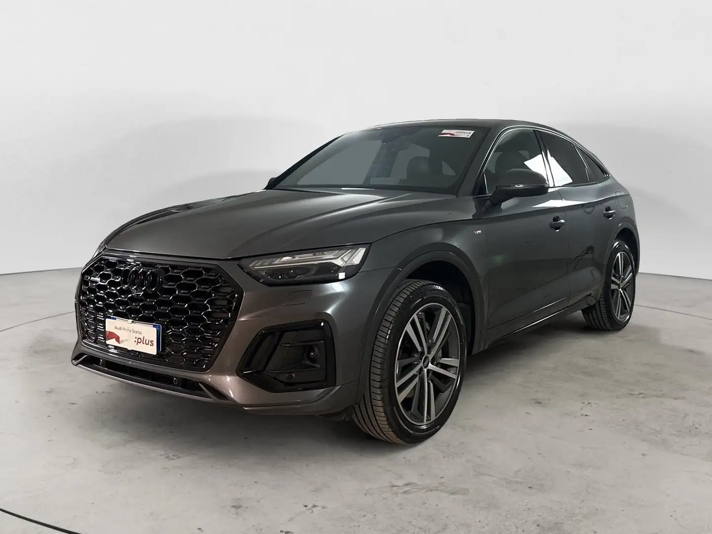 Audi Q5 SPB 50 TFSI e quattro S tronic S line plus Grau - 1