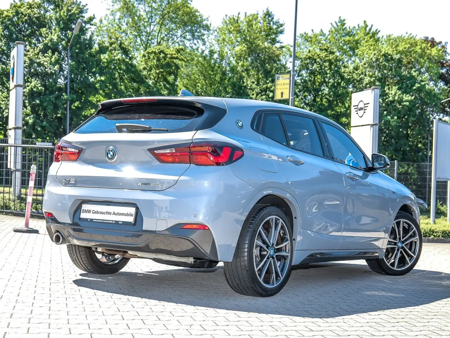 BMW X2 xDrive25e Gris - 2