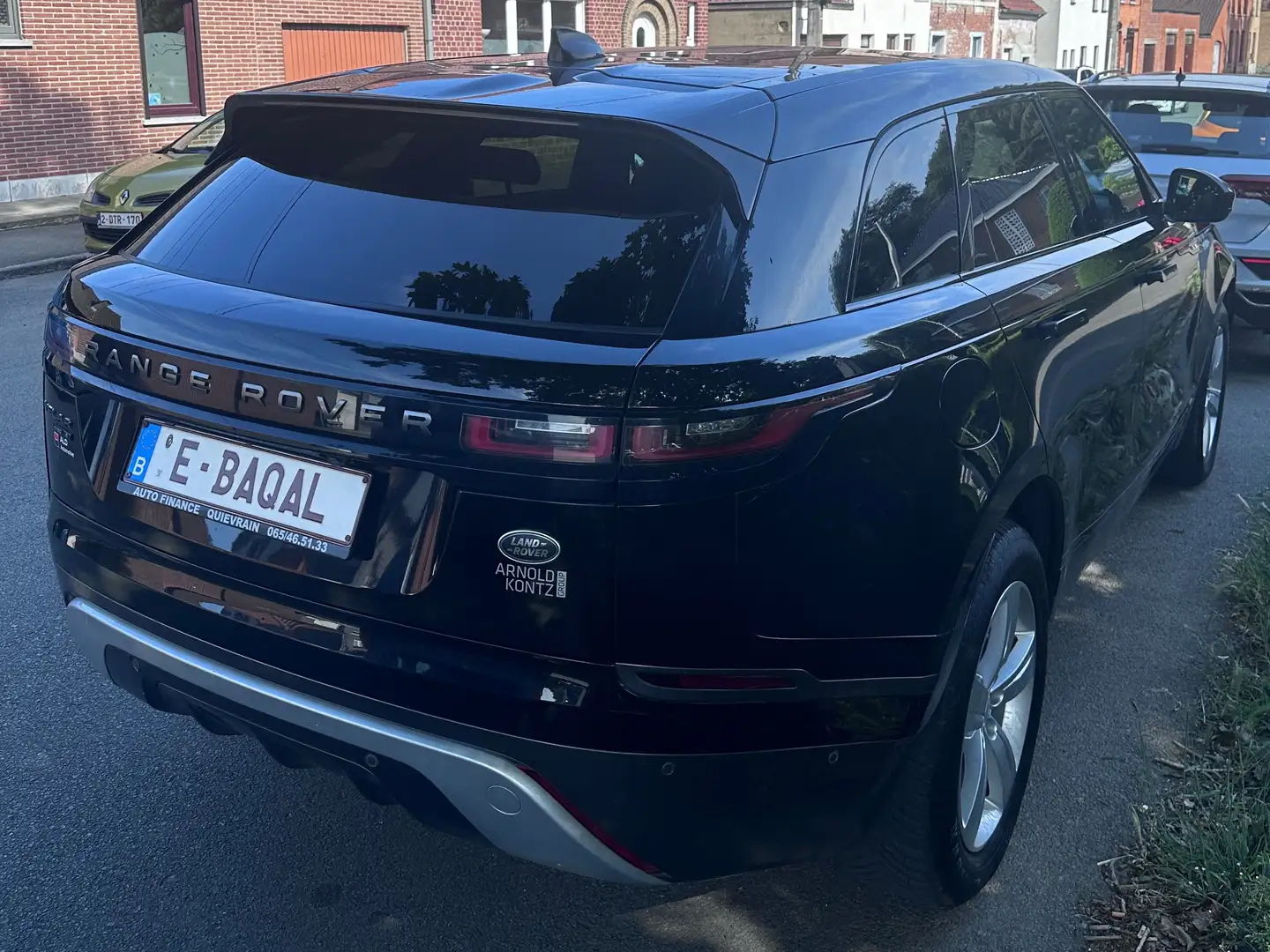 Land Rover Range Rover Velar Velar 2.0 TD4 R-Dynamic Чёрный - 1