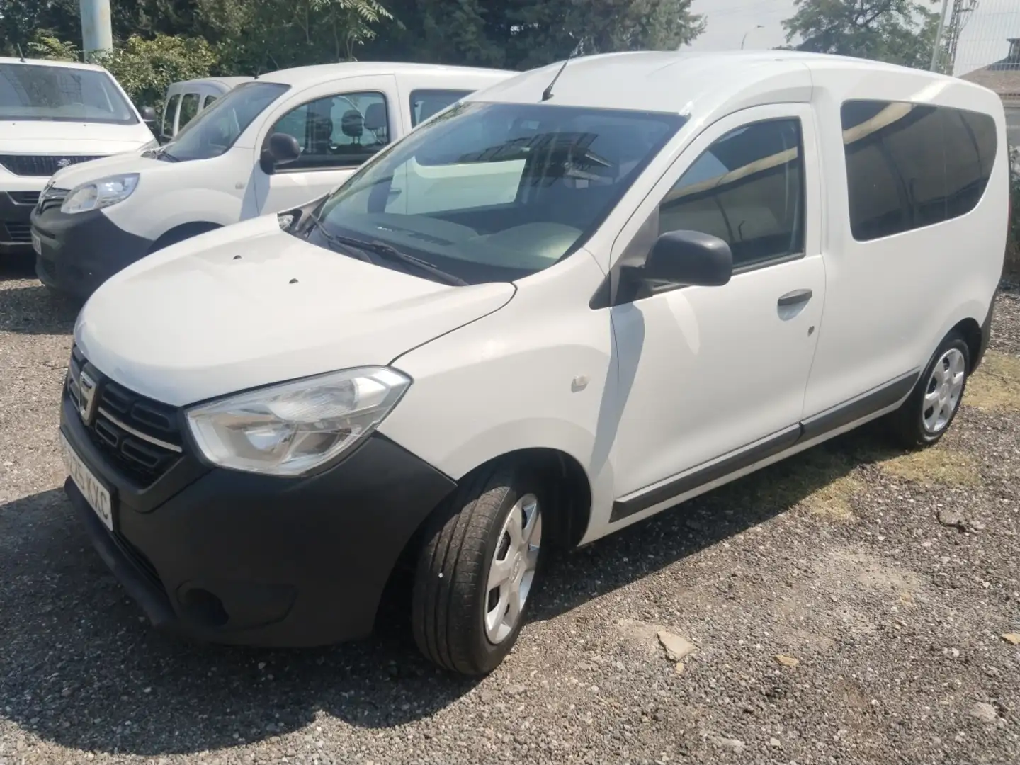 Dacia Dokker 1.6 Essential GLP 75kW - 1