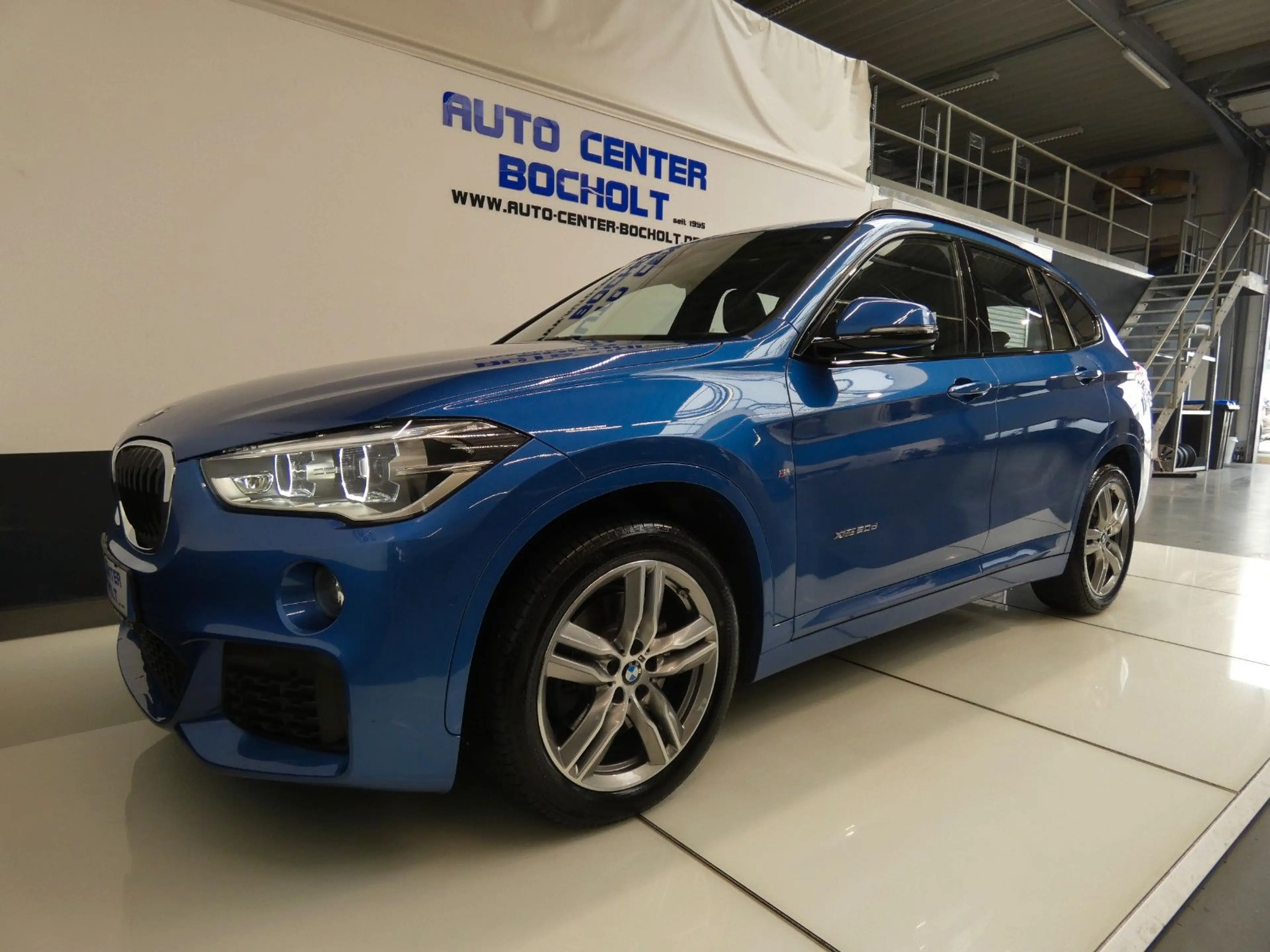 BMW X1 xDrive 20 d M Sportpaket*HUD*Navi*Leder — photo 10