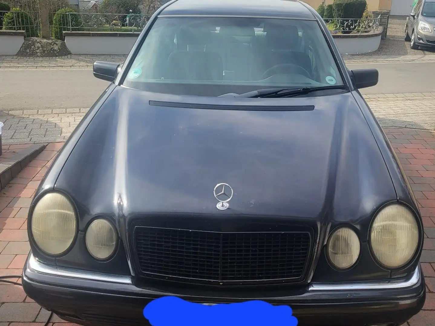 Mercedes-Benz E 200 Elegance - 1