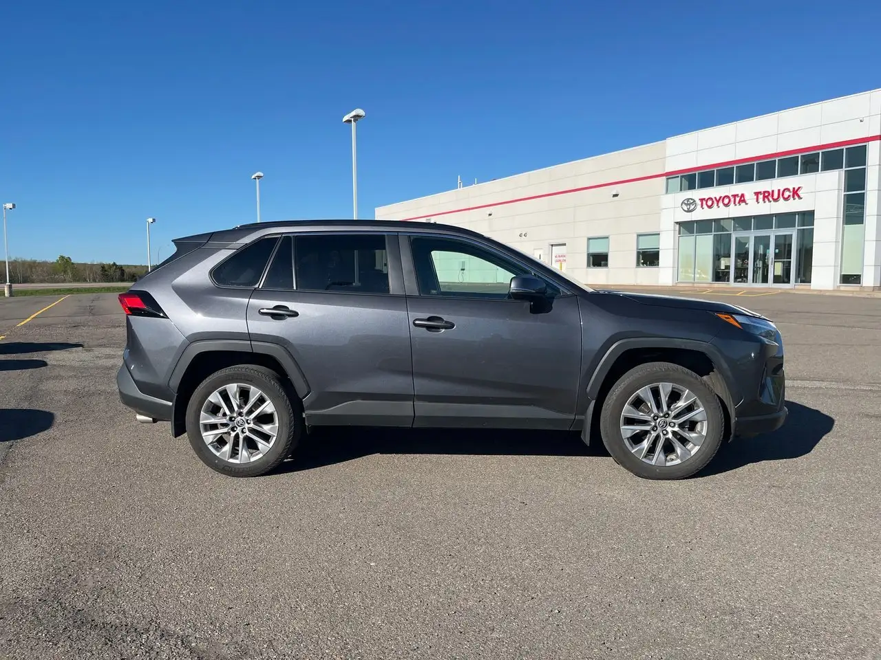 Toyota RAV 4 снимка Toyota RAV 4
