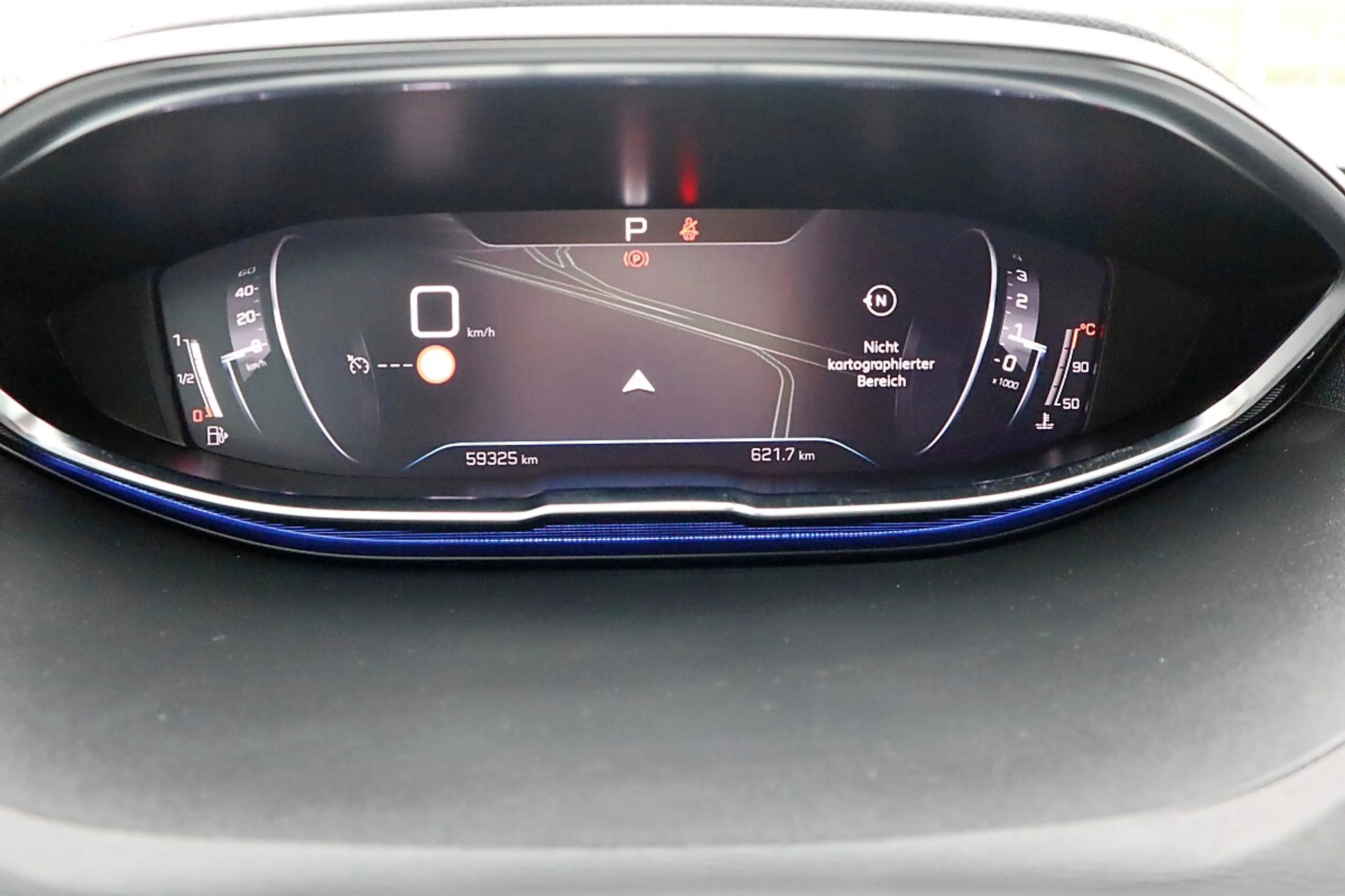 Peugeot 3008 BlueHDi 130 S&S EAT8 Allure Pack*1.Besitz*LED*N... — photo 14