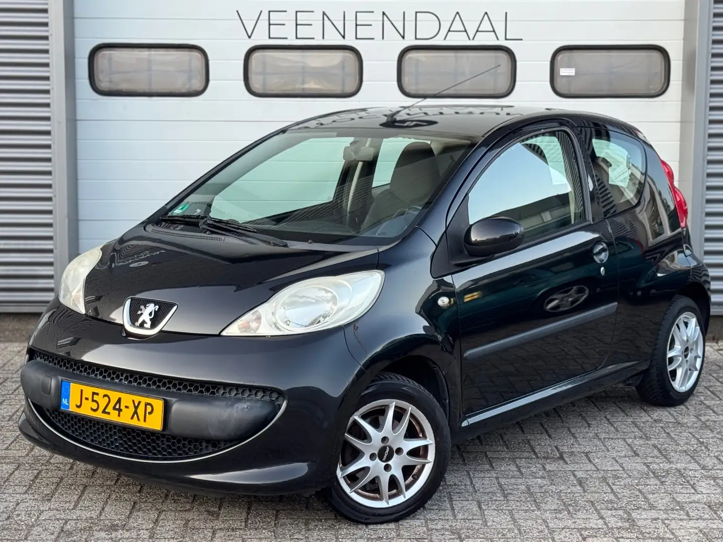 Peugeot 107 1.0-12V APK 11-2025 AIRCO/EL.RAMEN/TOERENTELLER Černá - 2