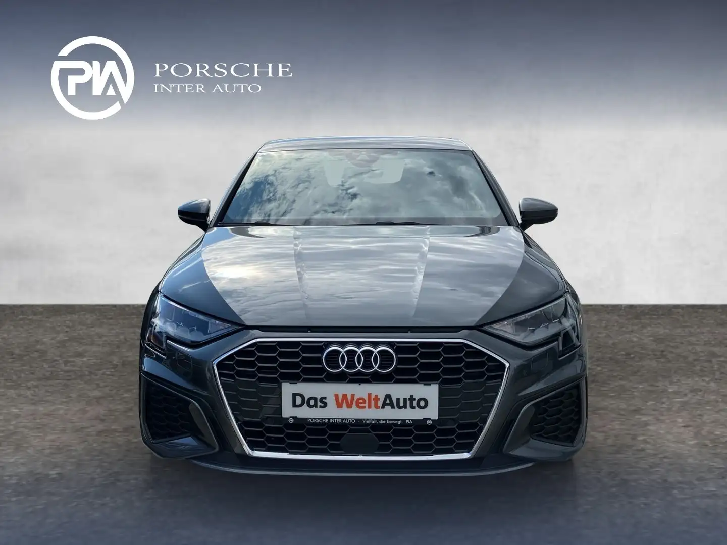 Audi A3 35 TFSI S line exterieur Grau - 2
