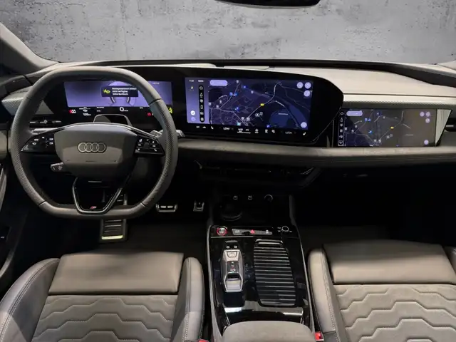 Audi A6 Avant view 12