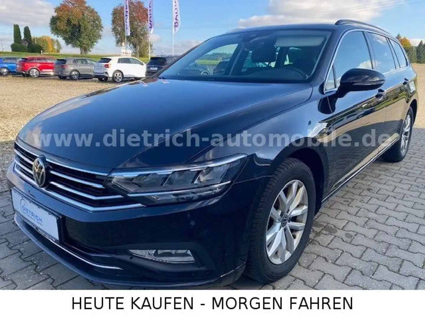 Volkswagen Passat Variant 2,0 TDi DSG AHK PDC SHZ NAVi ALU Noir - 1