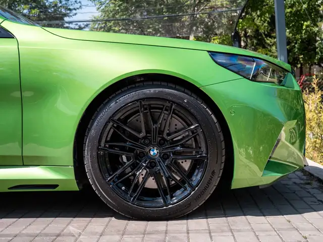 BMW M5 view 10