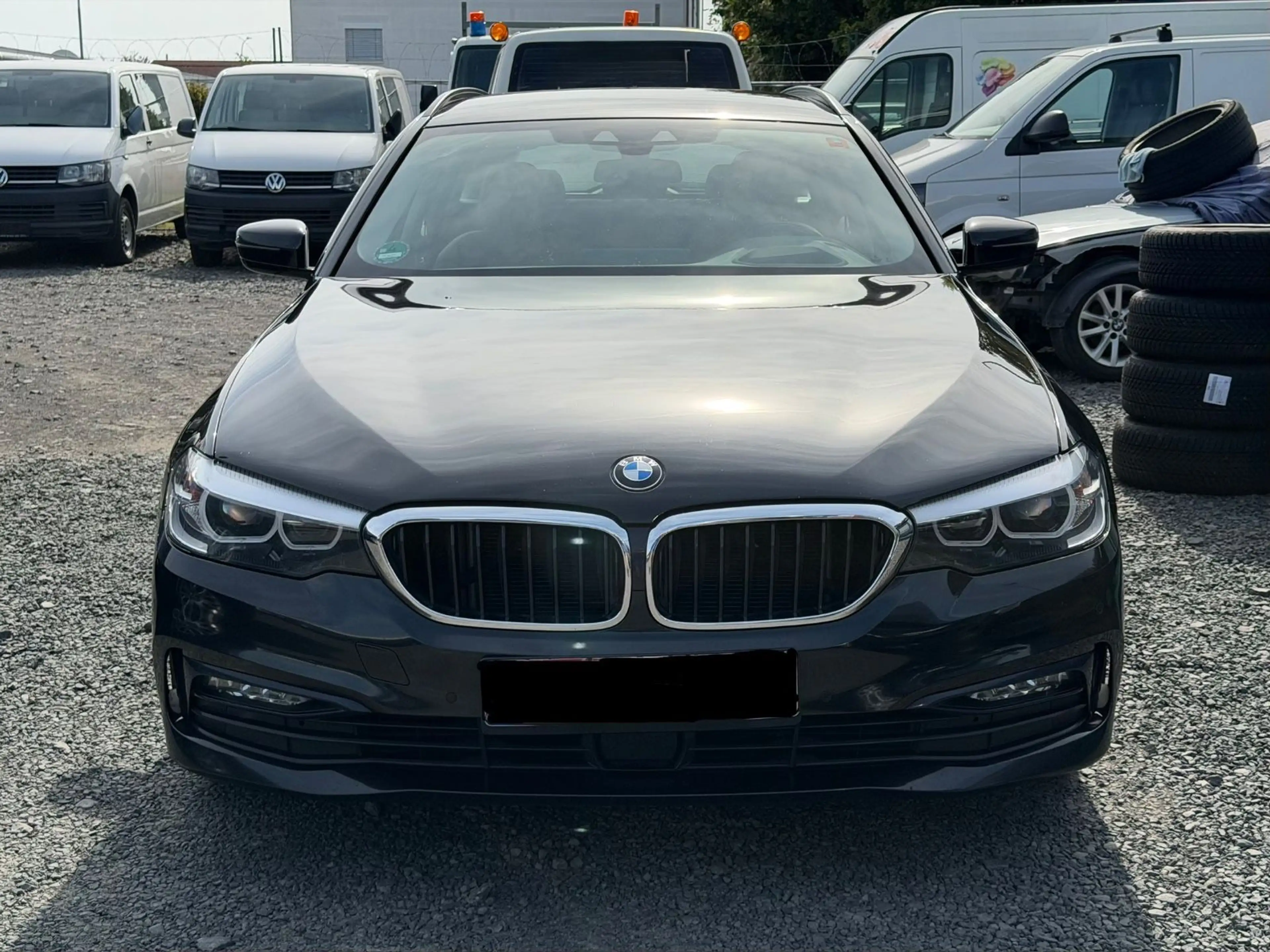 BMW 525 d Sport Line Touring - Head Up- AHK - — photo 2