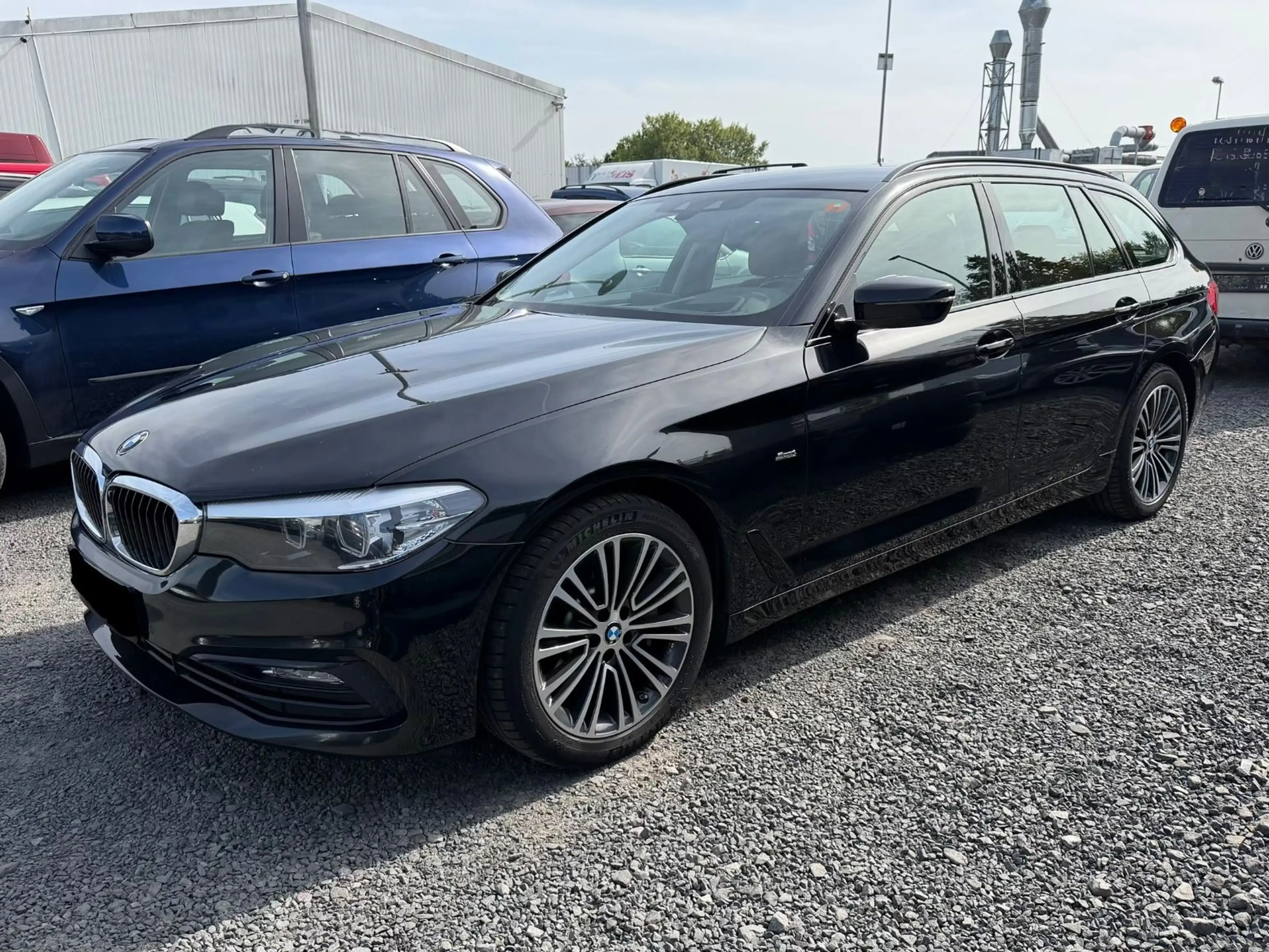BMW 525 d Sport Line Touring - Head Up- AHK -
