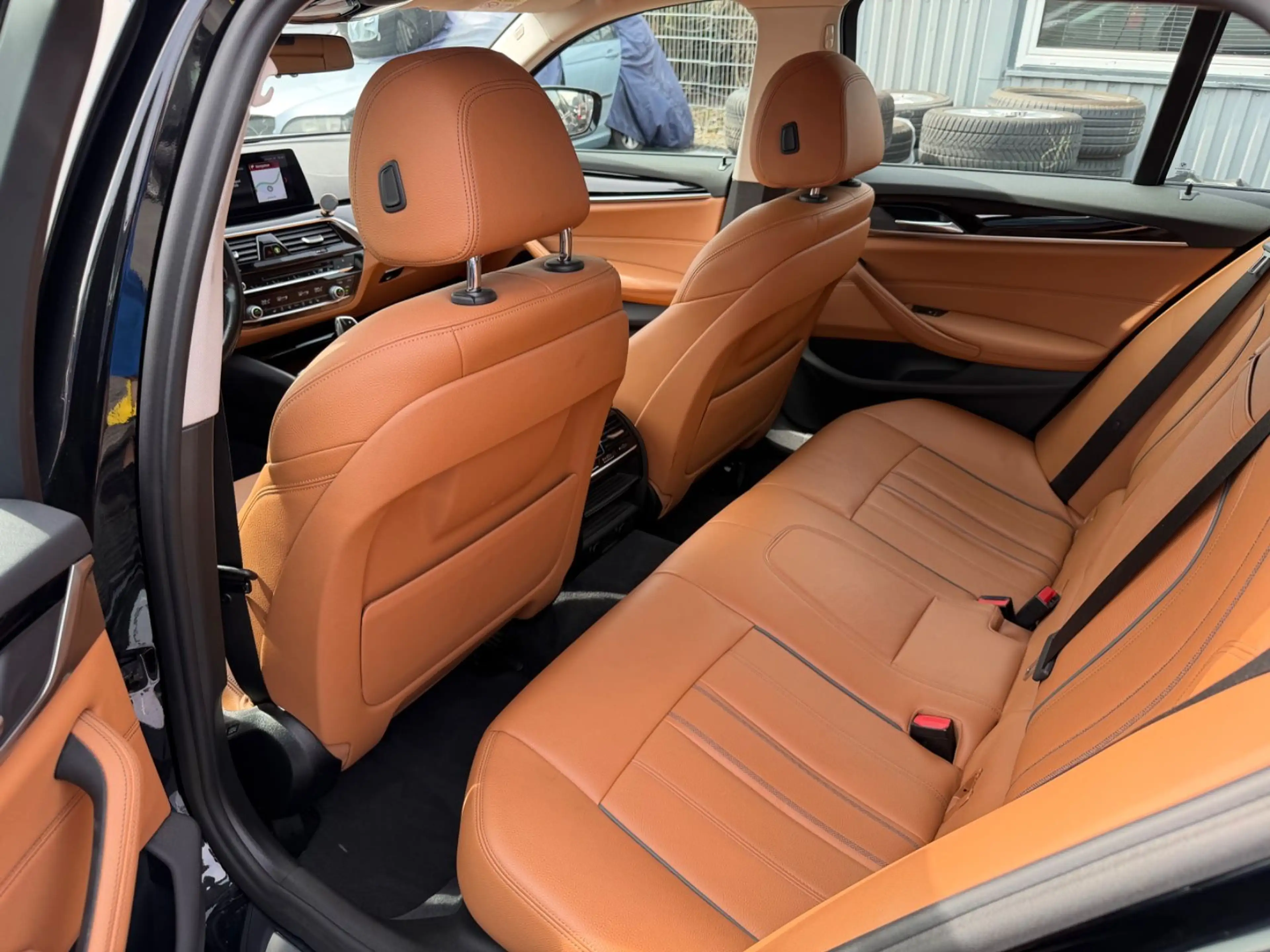 BMW 525 d Sport Line Touring - Head Up- AHK - — photo 12
