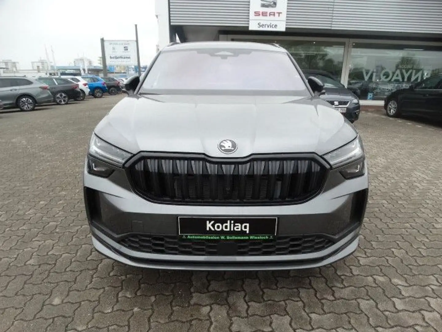 Skoda Kodiaq 2.0 TDI 110kW Sportline DSG *Tageszul. Grau - 2