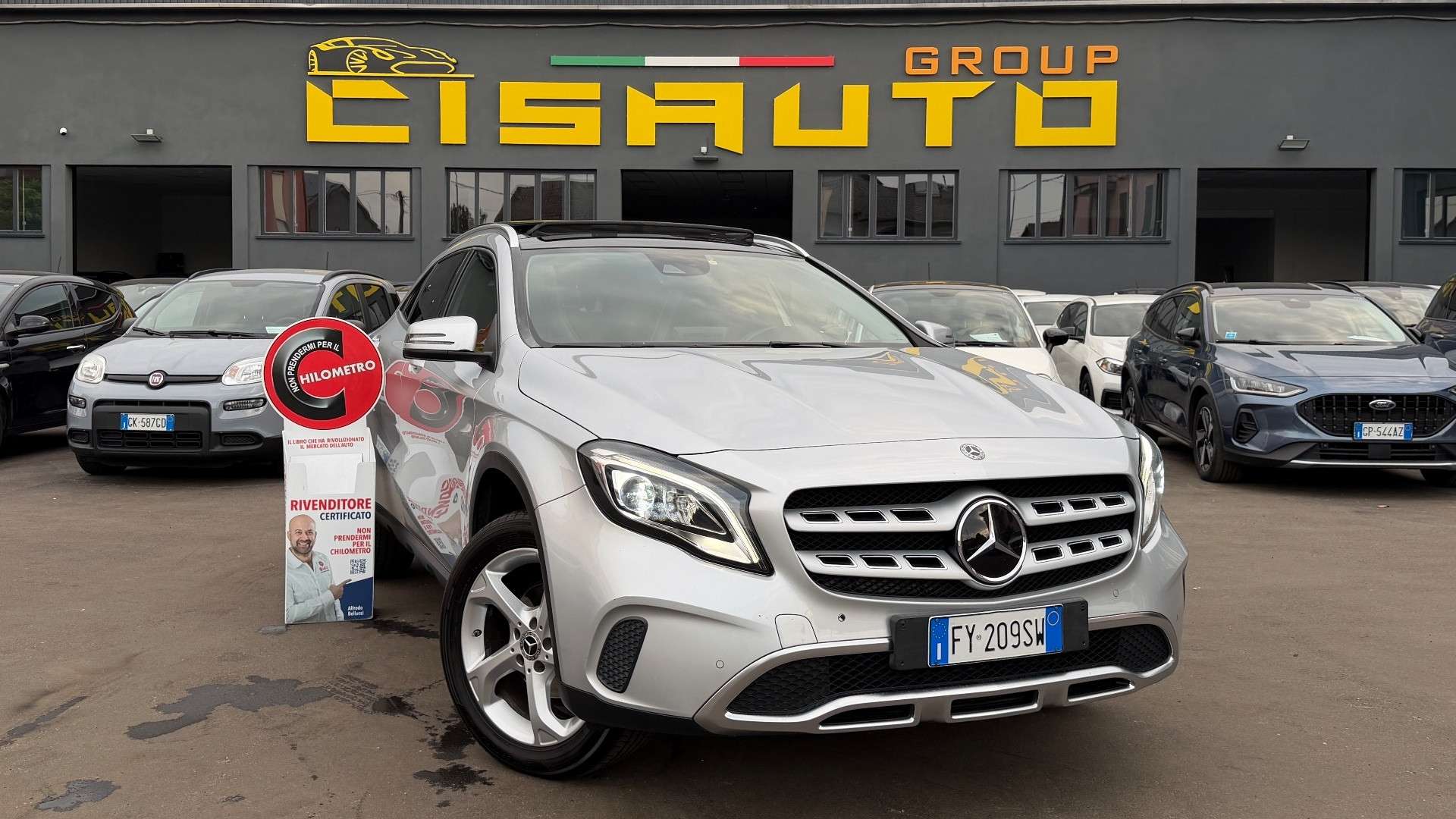 Mercedes-Benz GLA 180