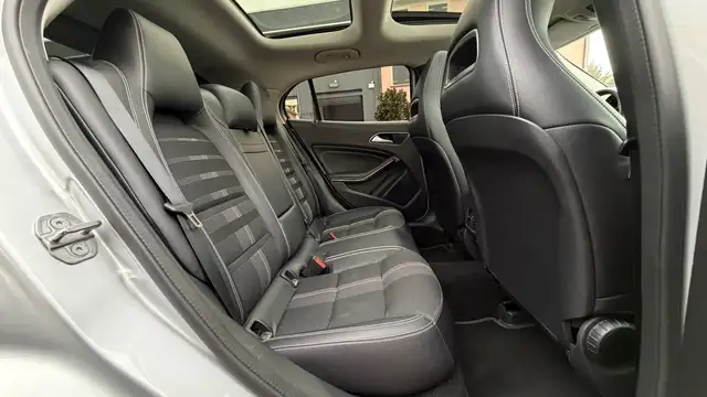 Mercedes-Benz Gla view 14