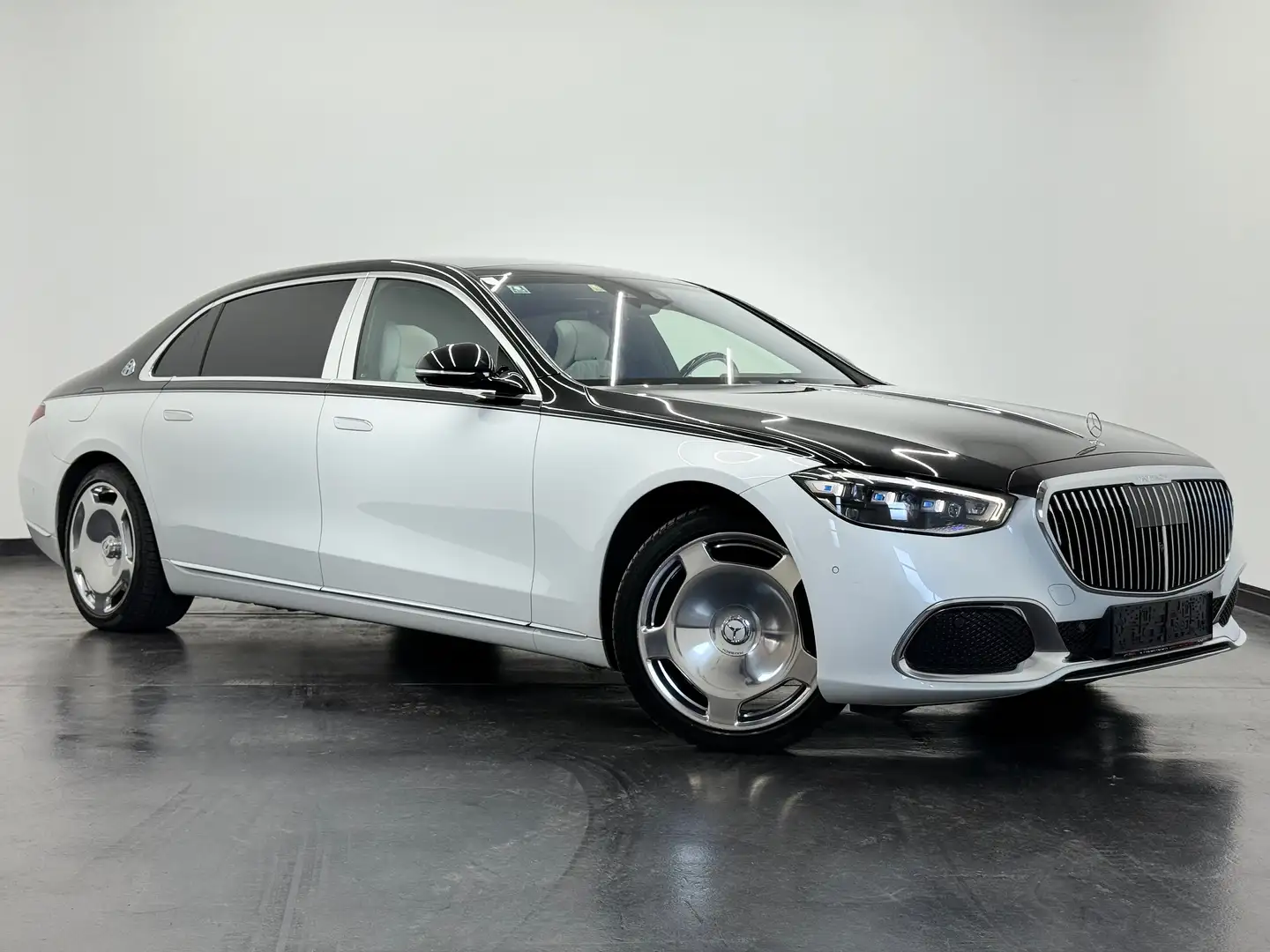 Mercedes-Benz S 580 Maybach S 580e*Neuwagenzustand*Erstbesitz*TopAnbot White - 1