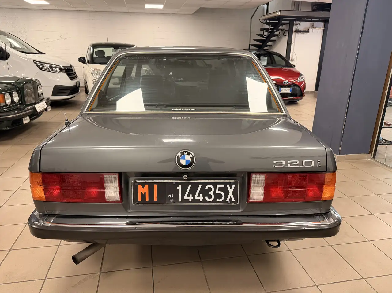 BMW 320i 4p 6 CILINDRI, foto 5