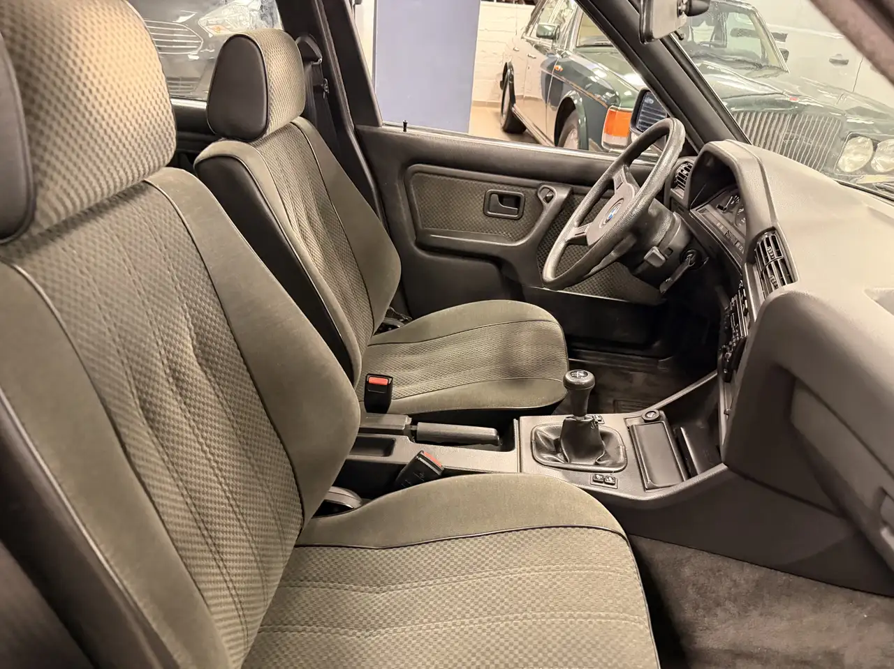 BMW 320i 4p 6 CILINDRI, foto 7