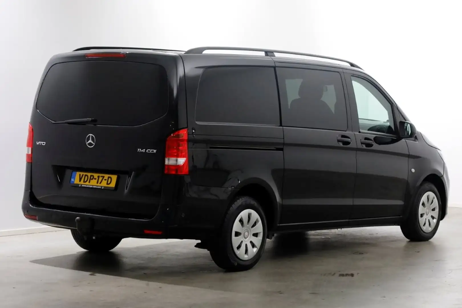 Mercedes-Benz Vito 114 CDI 136pk Lang 7G Automaat D.C. Airco/Navi/Cam Zwart - 2