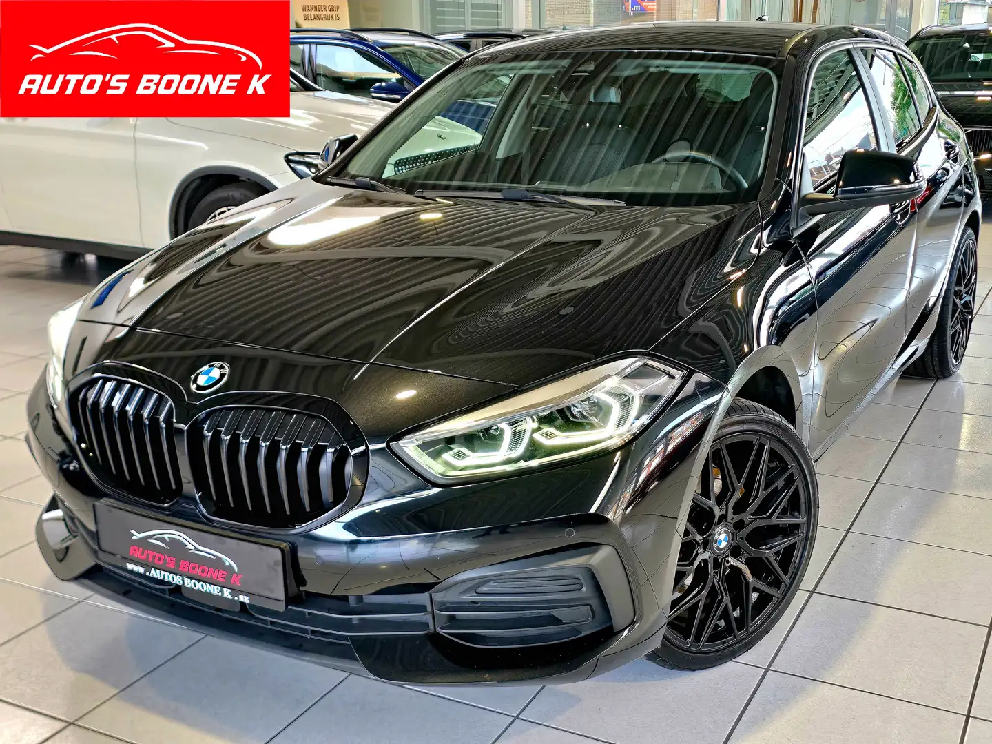 BMW 116 AUTOMAAT / Navigatie /dab radio/ Led lichts Noir - 1