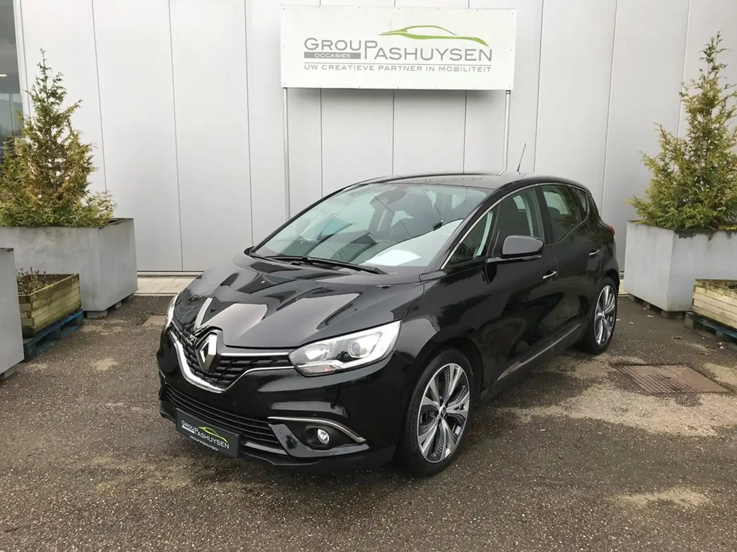 Renault Scenic Intens Energy TCe 140 Zwart - 1