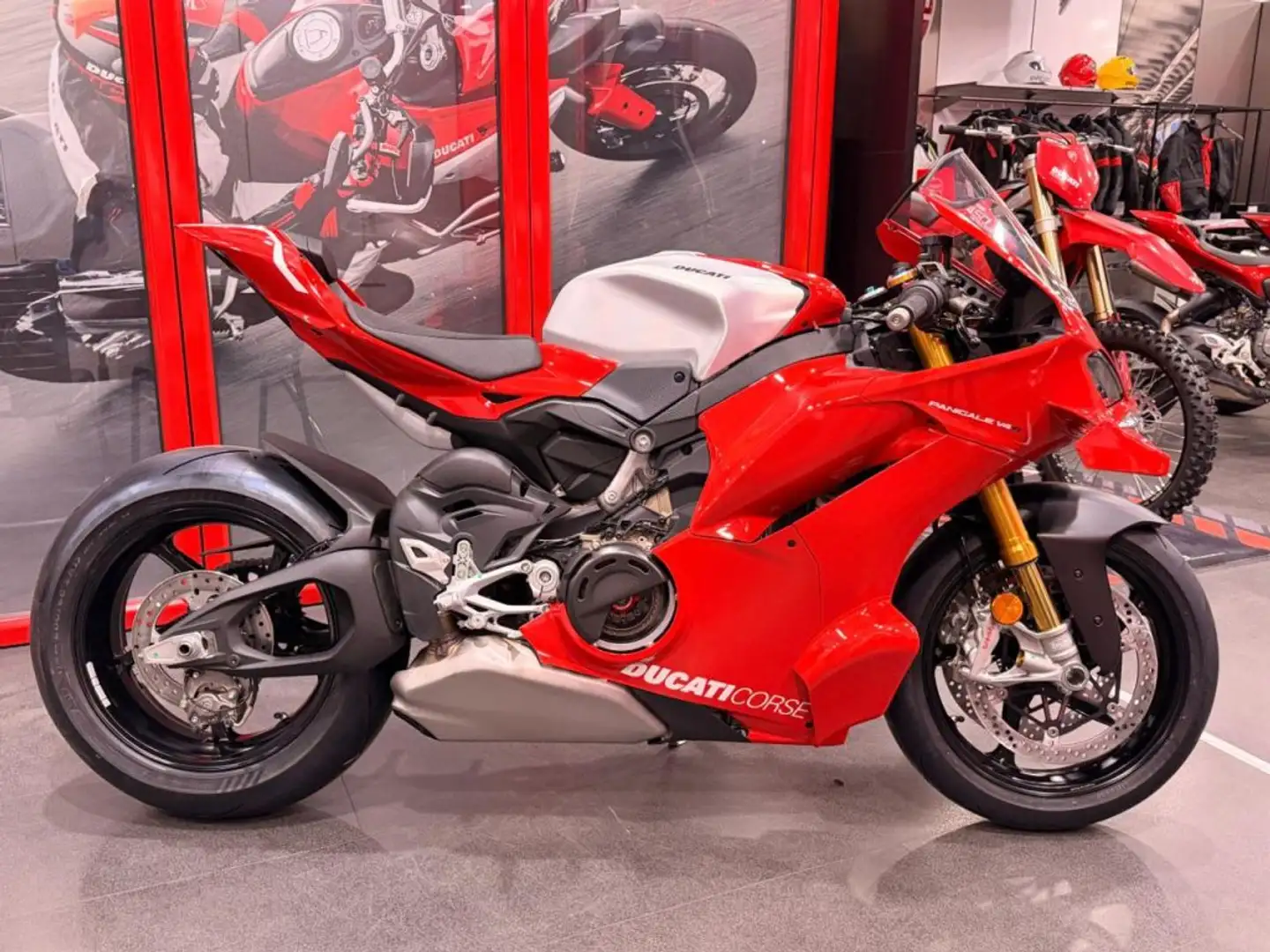 Ducati Panigale V4 R Rojo - 2