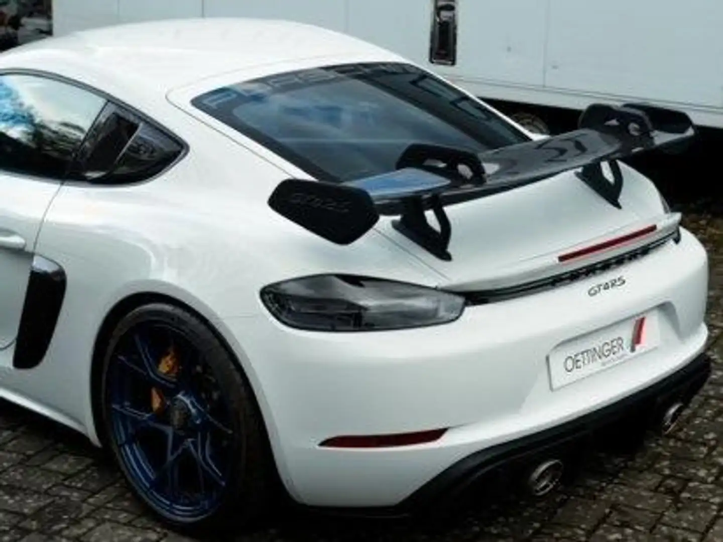 Porsche Cayman GT4 RS Weiß - 2