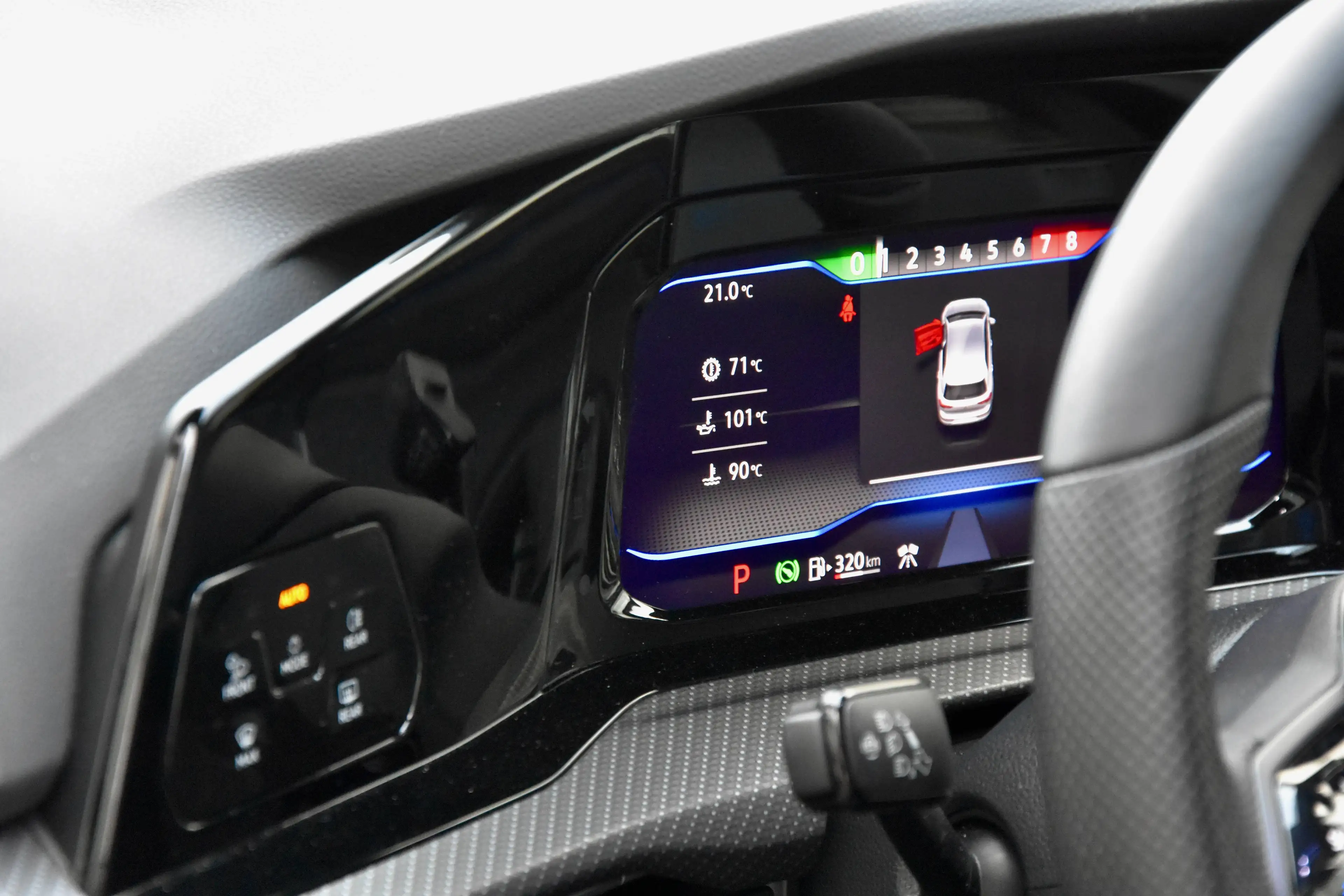 Volkswagen Golf R 4-Motion DSG ** 14 000Km (!)** NEW CAR — photo 6