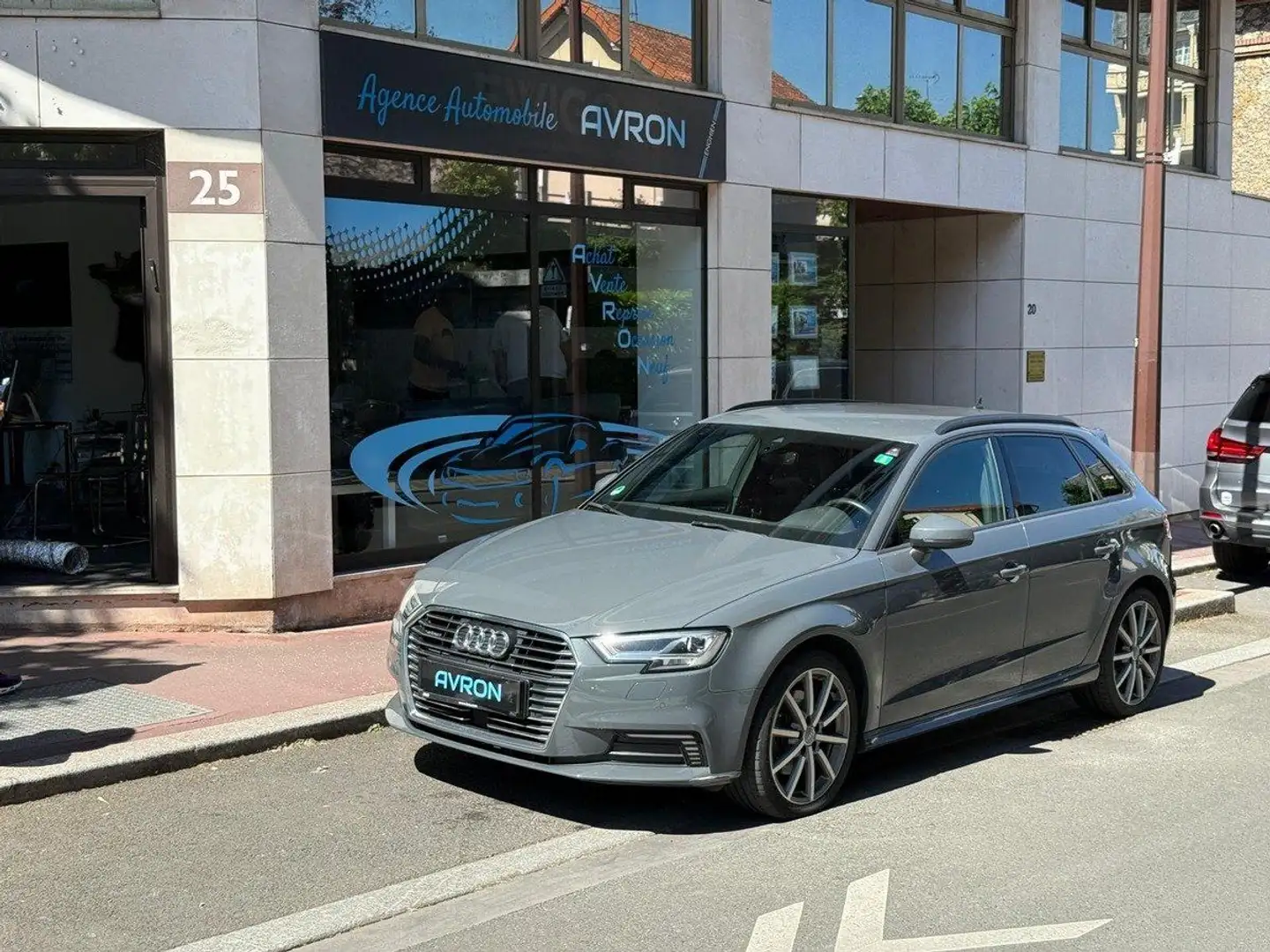 Audi A3 IV SPORTBACK 40 TFSIE 204 S LINE S TRONIC 6 Gris - 1