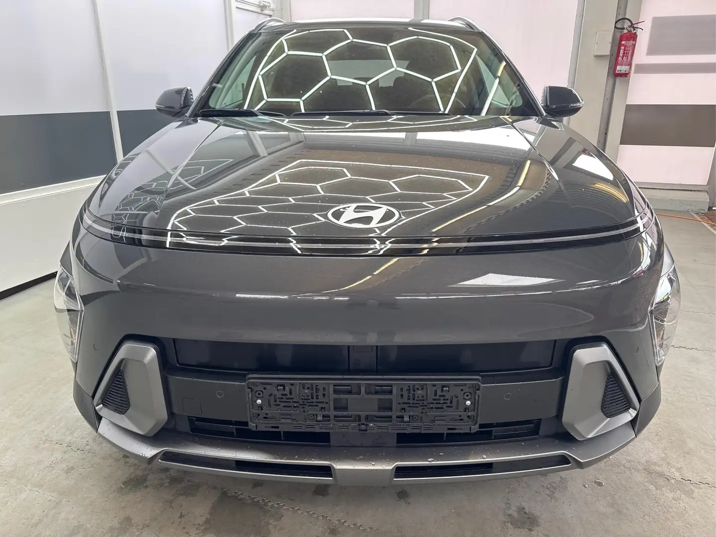 Hyundai KONA PREMIUM PLUS DCT ACC SHZ NAVI 18ALU 1.6 NOVC-HE... Grau - 2
