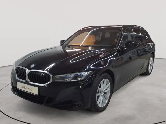 BMW 3 Series view 2