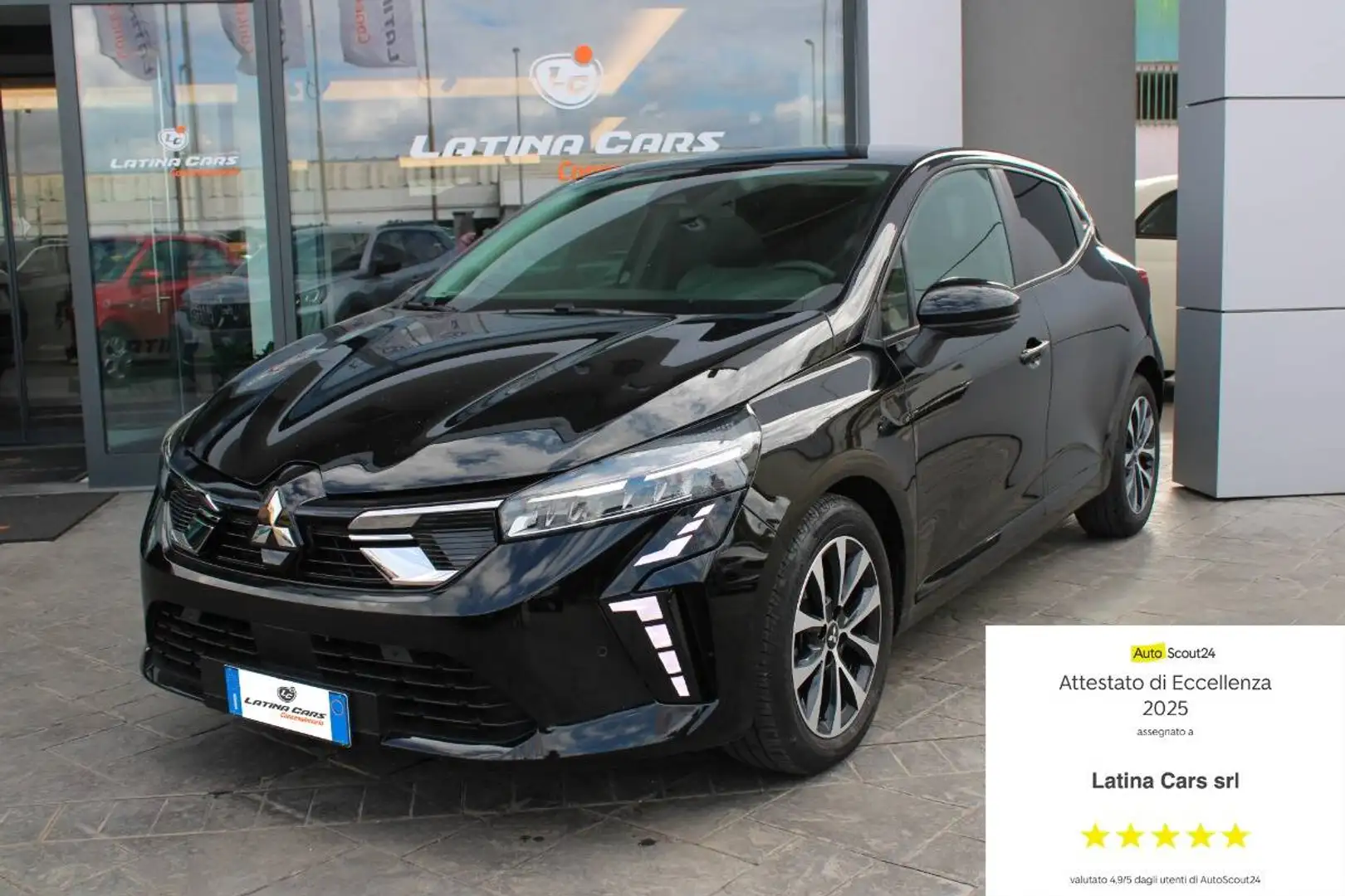 Mitsubishi Colt 1.0 turbo Invite con TELECAMERA e CARPLAY Nero - 1