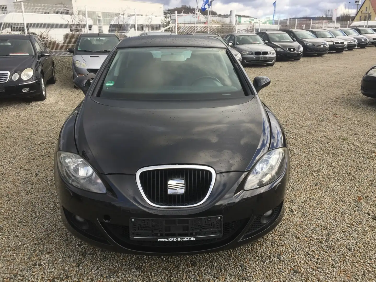 SEAT Leon Style,Sitzheiz,Klima,Temp.usw. ! Schwarz - 2