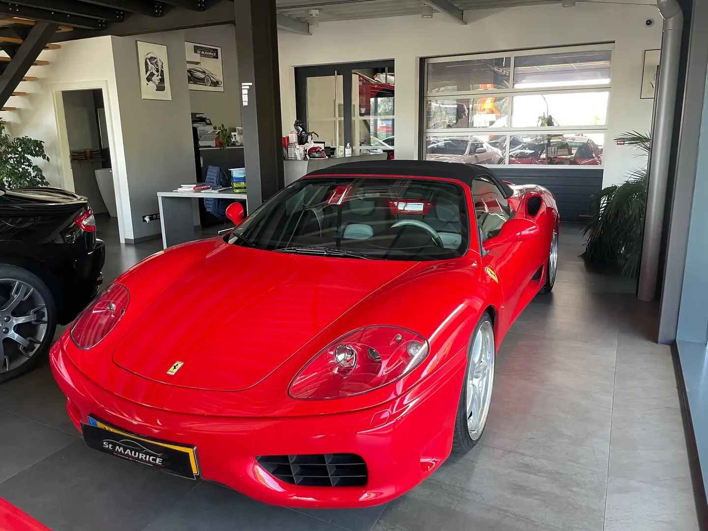 Ferrari 360 Spider V8 F1 crvena - 1